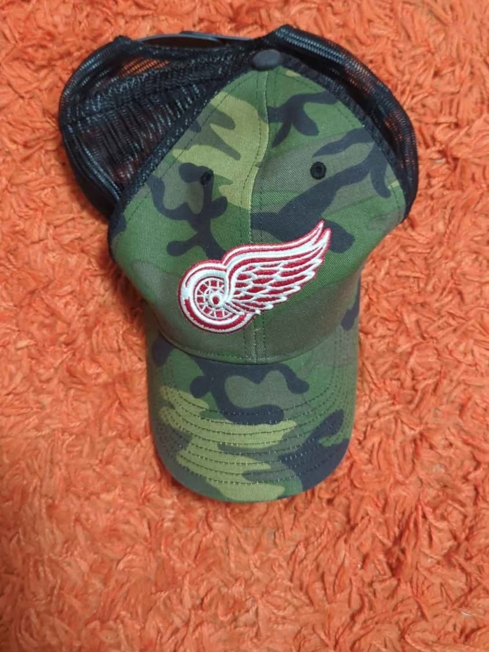 Officially Licensed Detroit Red Wings '47 Brand Camo Trucker Hat - Snapback